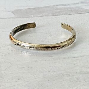 Vintage Buffalo Stamp Sterling Silver Navajo Cuff Bracelet Pictorial Mark Gecko